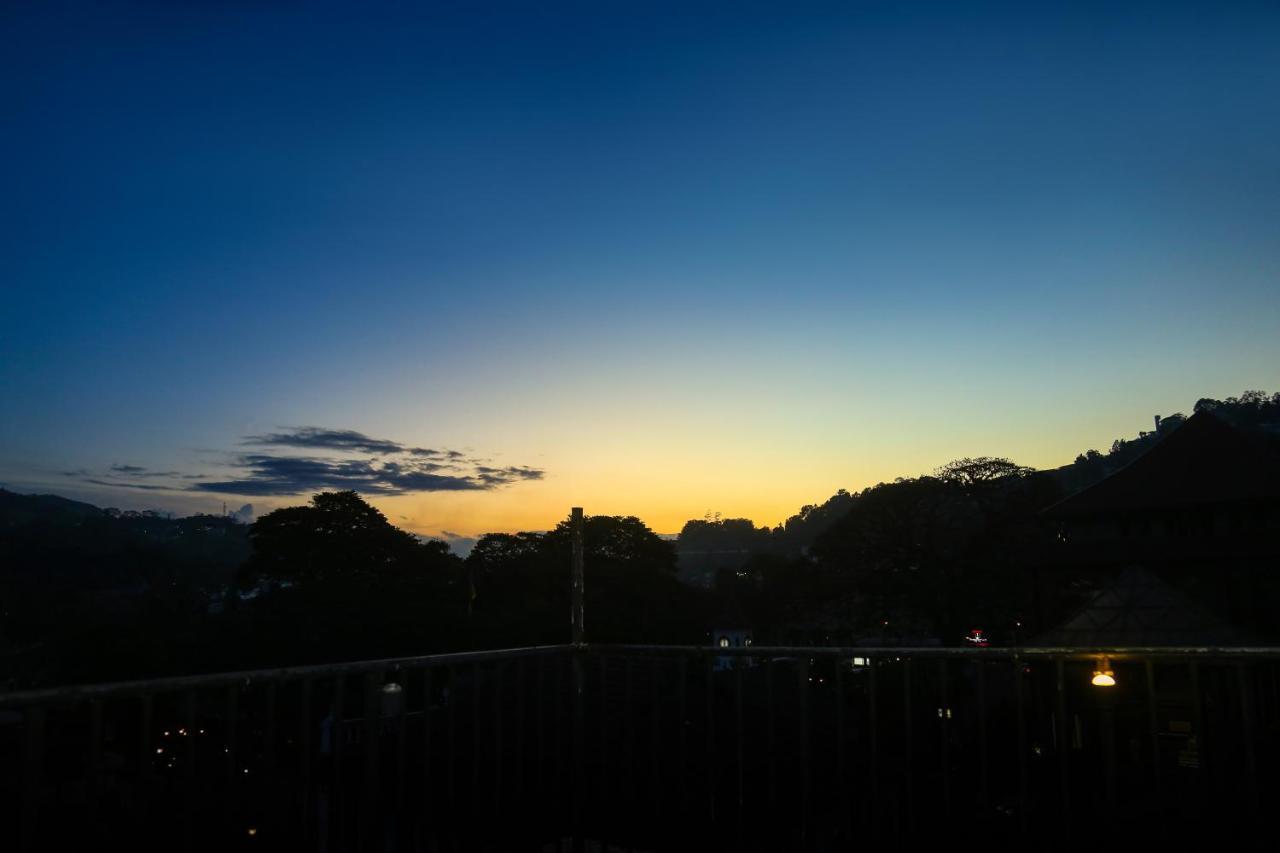 Kandy Tower Inn Eksteriør bilde