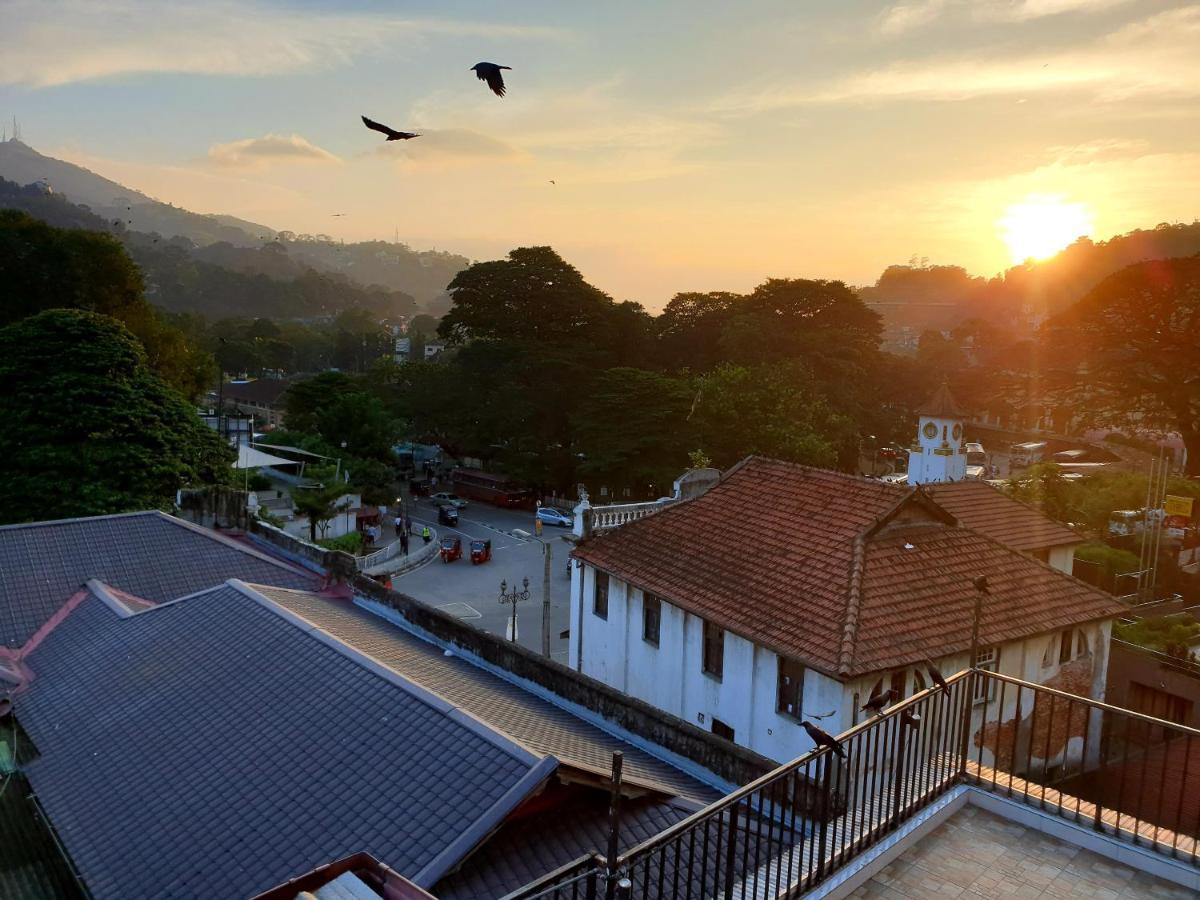 Kandy Tower Inn Eksteriør bilde