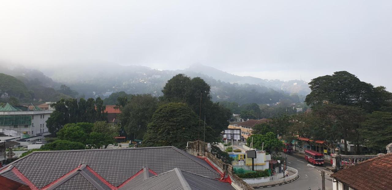 Kandy Tower Inn Eksteriør bilde